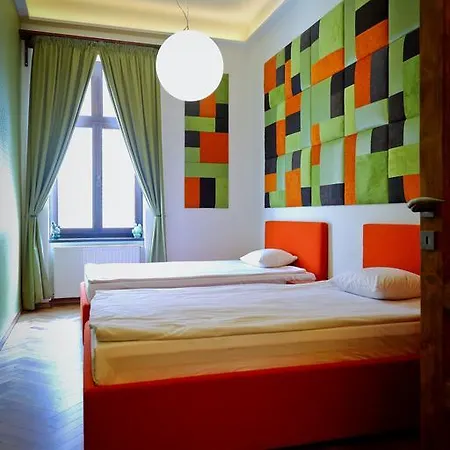 Apartment Arina 2 *